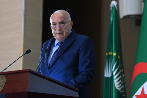 Ahmed Attaf :  «L’Algérie reste fidèle à son identité africaine et à son voisinage sahélien»