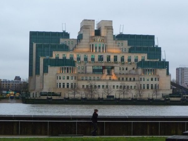 Manipulations, démocratie et minorités : Quand Londres s’immisce dans les affaires intérieures de la Chine