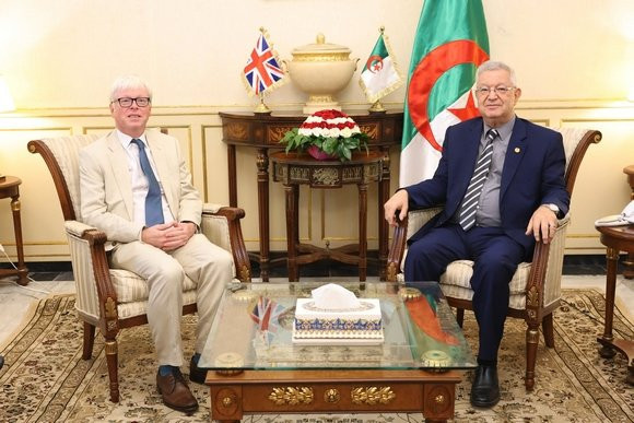 Diplomatie parlementaire : Alger et Londres accordent leurs violons
