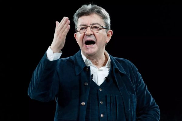 Mélenchon charge Macron : L’Algérie mérite mieux que les provocations